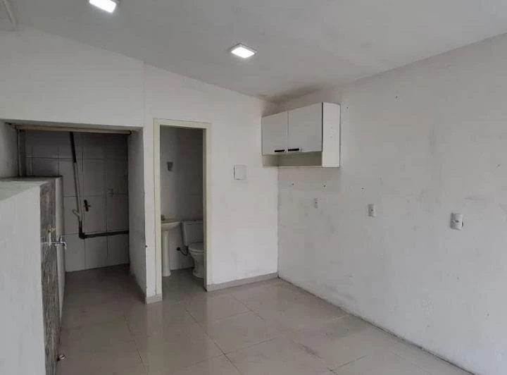 Casa de 39 m² com 1 quarto e 1 banheiro