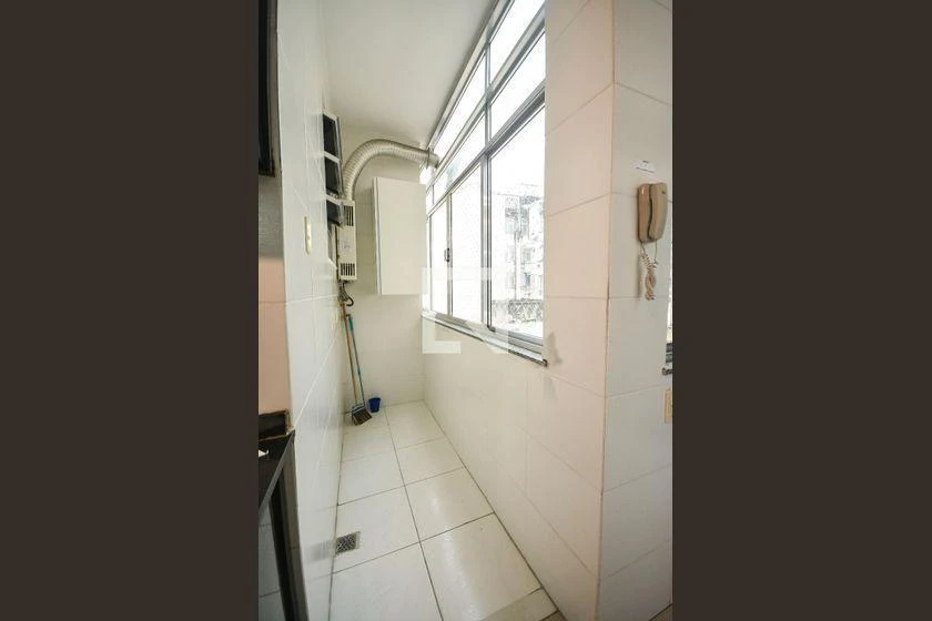 Apartamento mobiliado com cozinha integrada a gás — photo 49