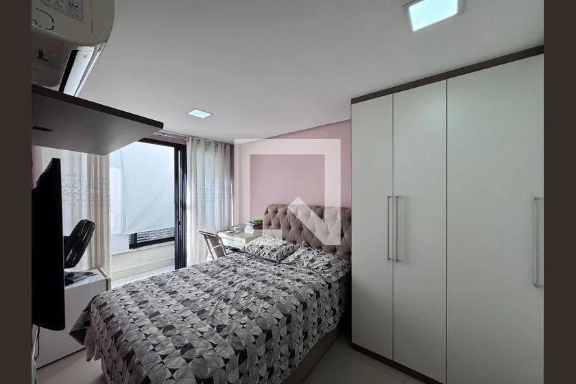 230 m² apartment with 4 bedrooms and 3 suites — photo 37