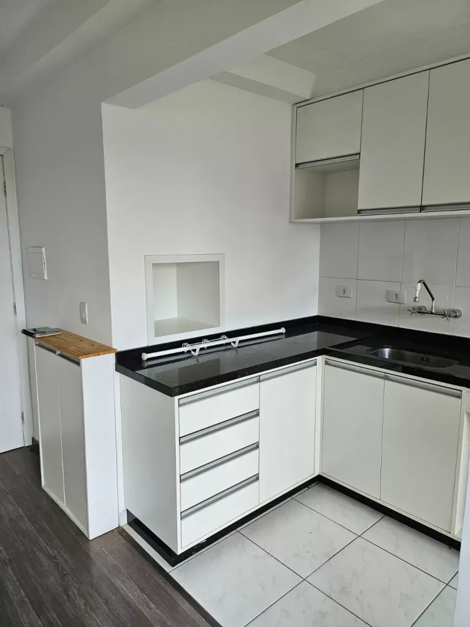 2-bedroom apartment with en-suite and 2 bathrooms — photo 4