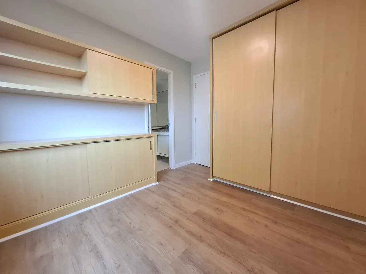 Apartment, 160 m², with floor-to-ceiling windows — photo 9