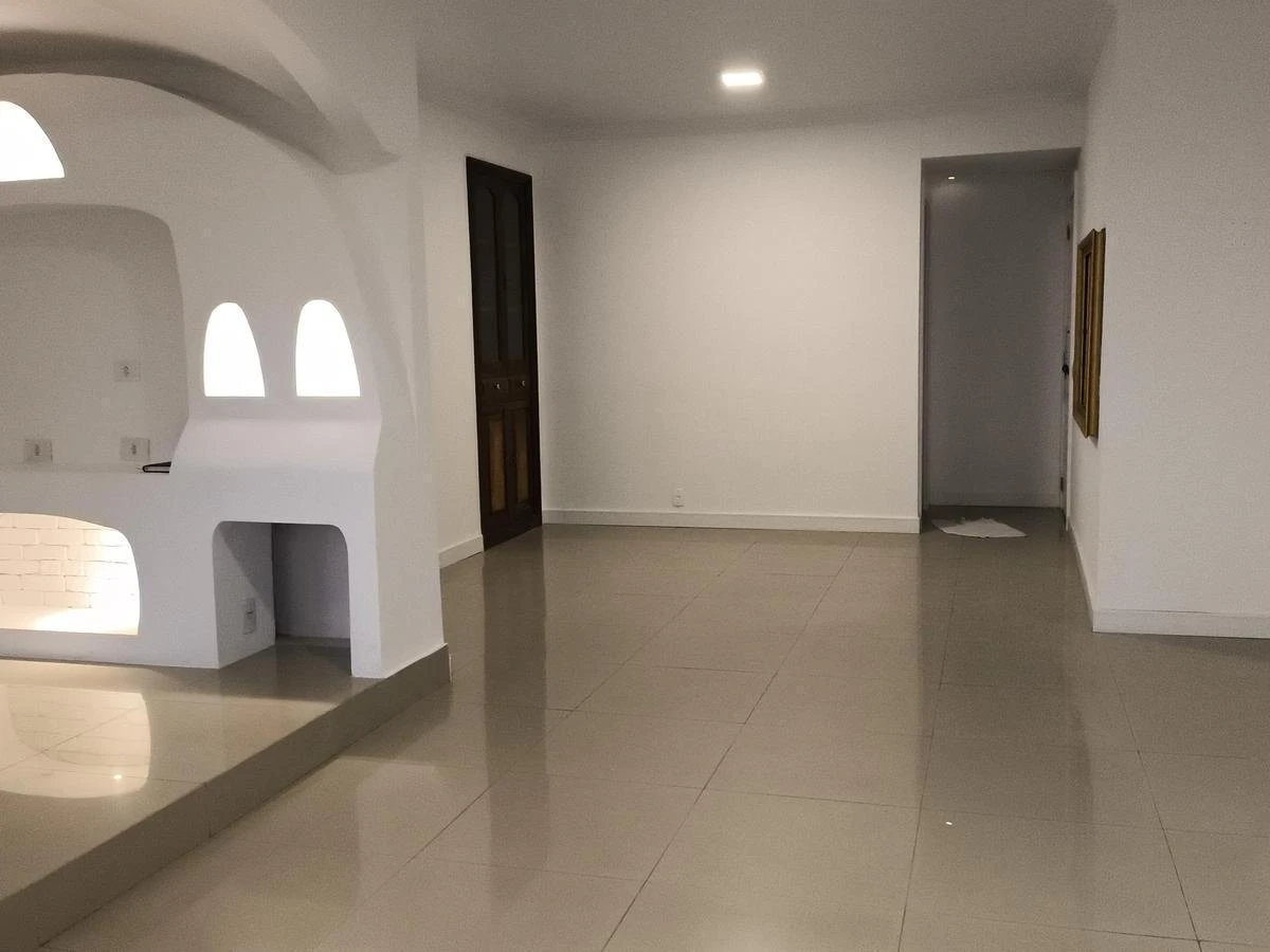 Apartamento de 140 m² com varanda fechada e 3 quartos — photo 3