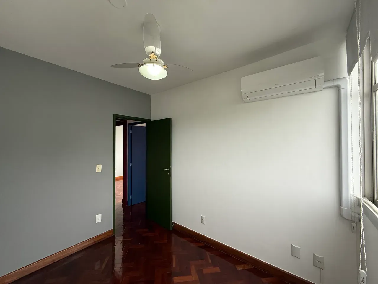 94 m² unfurnished apartment with 3 bedrooms and 2 baths — photo 12