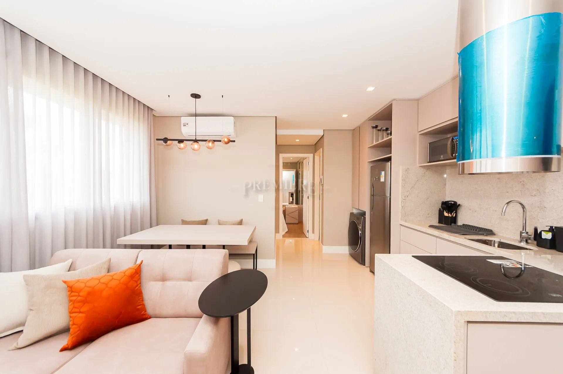 Furnished 63 m² apartment with 1 bedroom and 1 parking space — photo 2