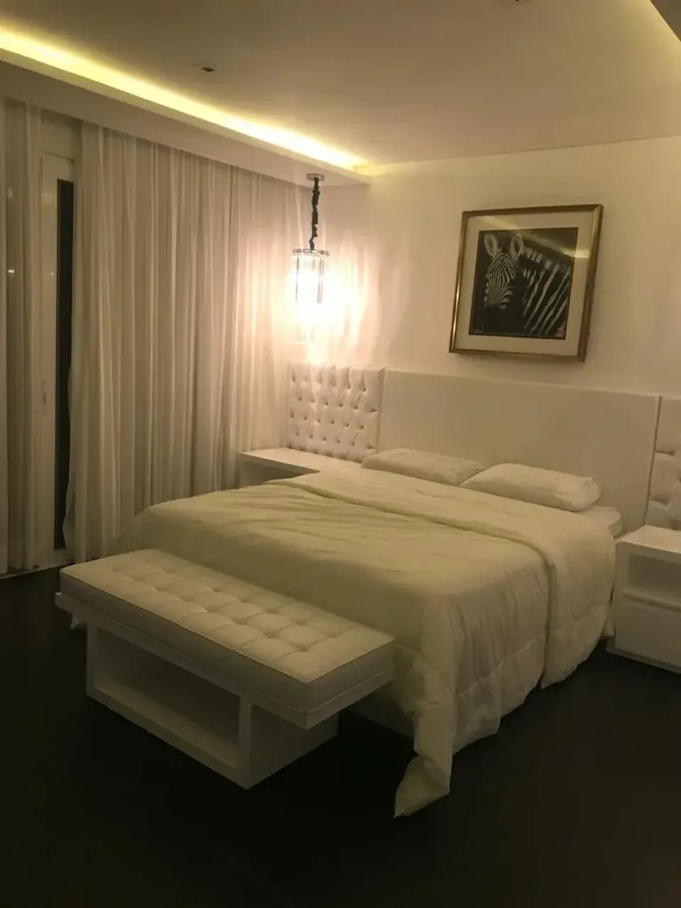 Casa de 600 m² con 5 dormitorios y duchas con vidrio — photo 10