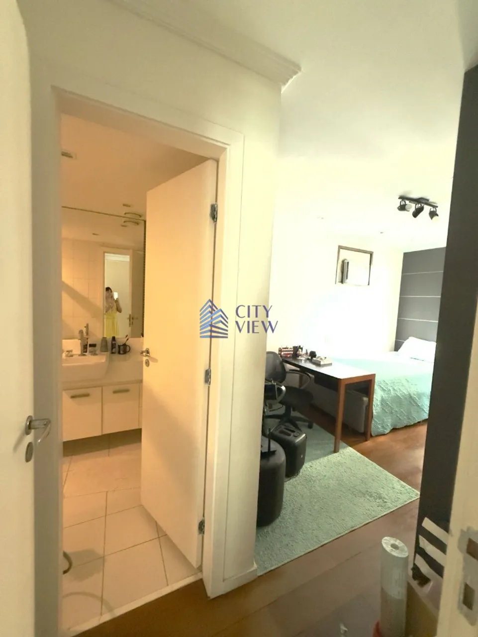 Apartamento sem mobília com 3 quartos e 5 banheiros — photo 10