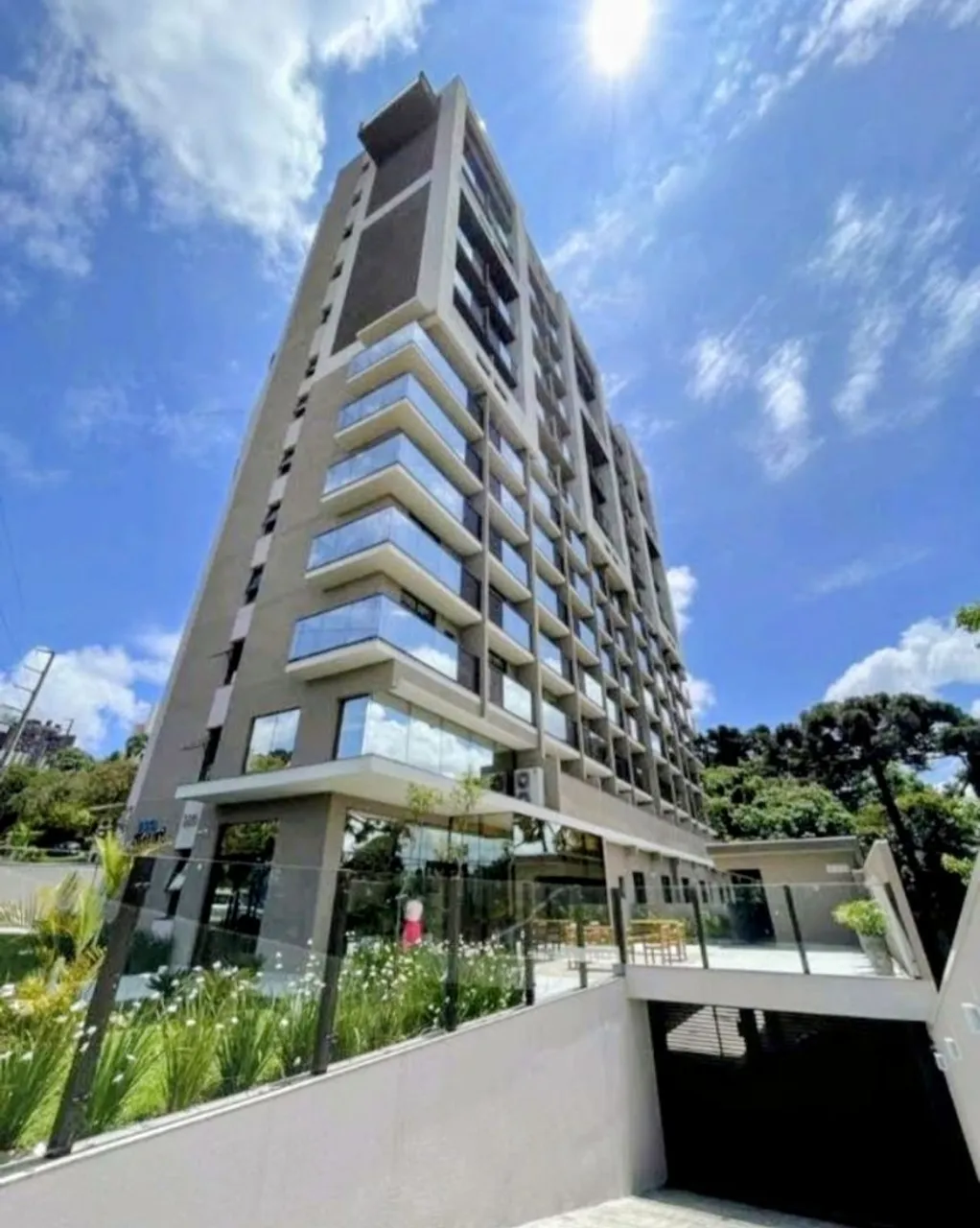 Furnished 1-bedroom apartment with a balcony — photo 3