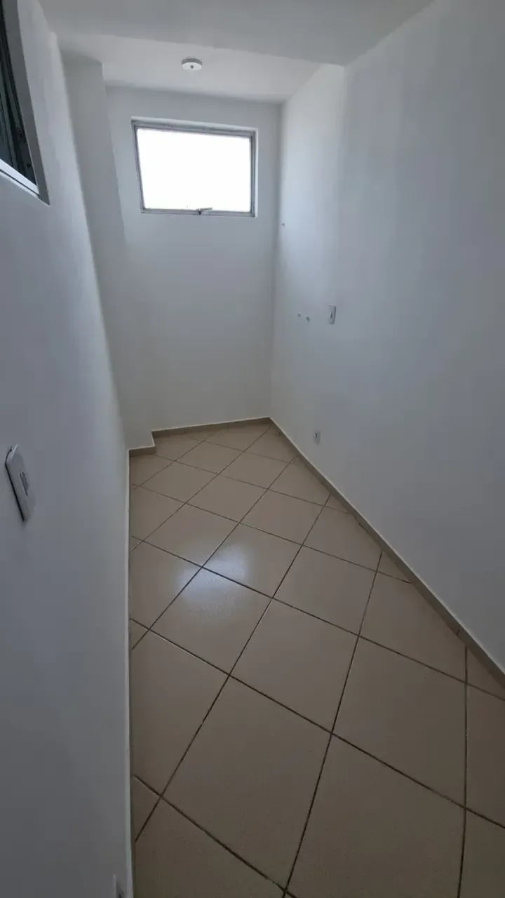 3-bedroom apartment with a balcony and 2 bathrooms — photo 12