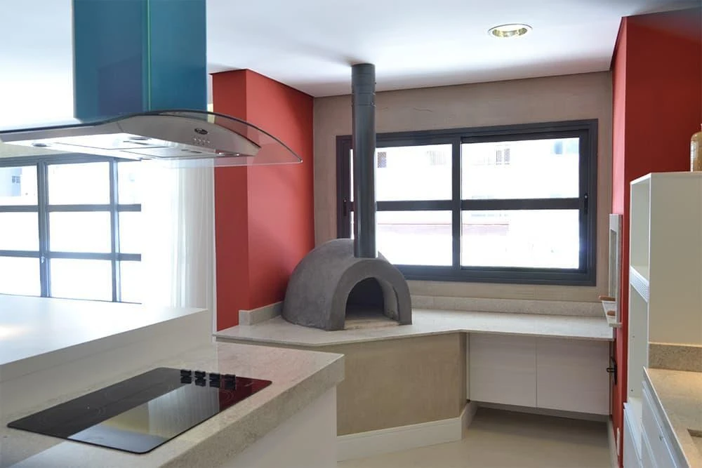 Floor-to-ceiling windows in a one-bedroom apartment, 35 m² — photo 16