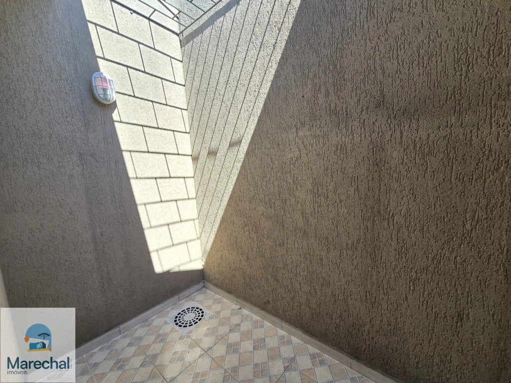 Дом 40 м², 2 спальни, Куритиба — photo 17