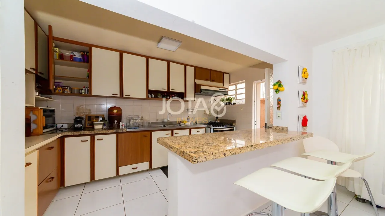 650 m² unfurnished house with 3 bedrooms and 4 parking — photo 20