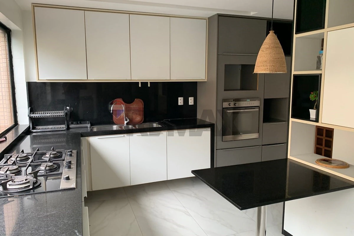 3 quartos e máquina de lavar: apartamento de 195 m² — photo 2