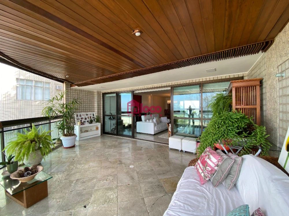 Apartamento 226 m² com 4 suítes e 4 vagas — photo 2