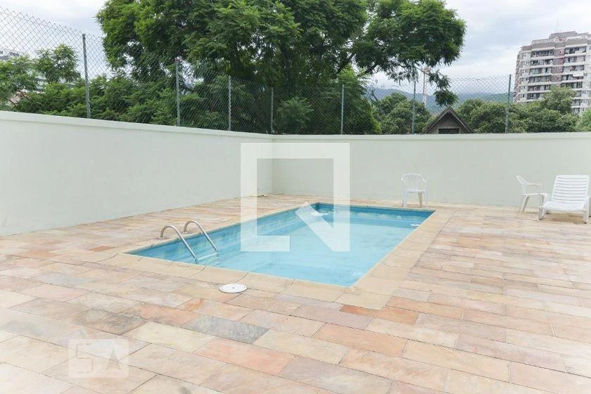 2-bedroom apartment with a mountain view in Rio de Janeiro — photo 36