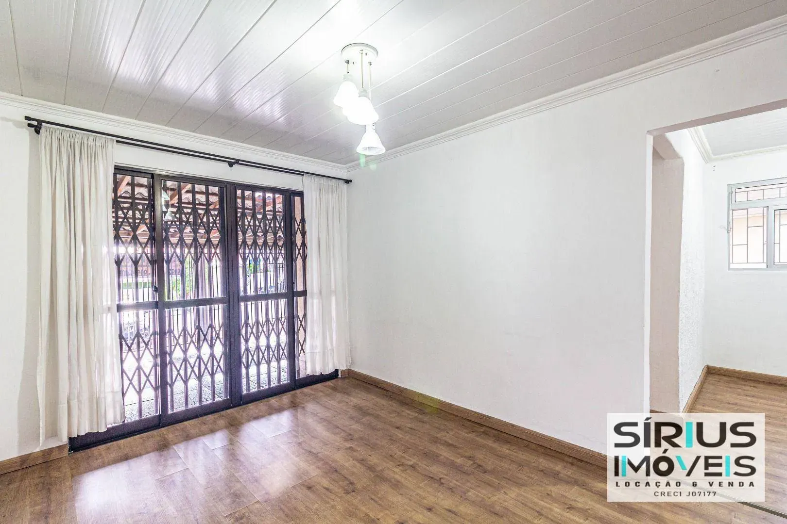 4-bedroom house with a garden in Curitiba — photo 8