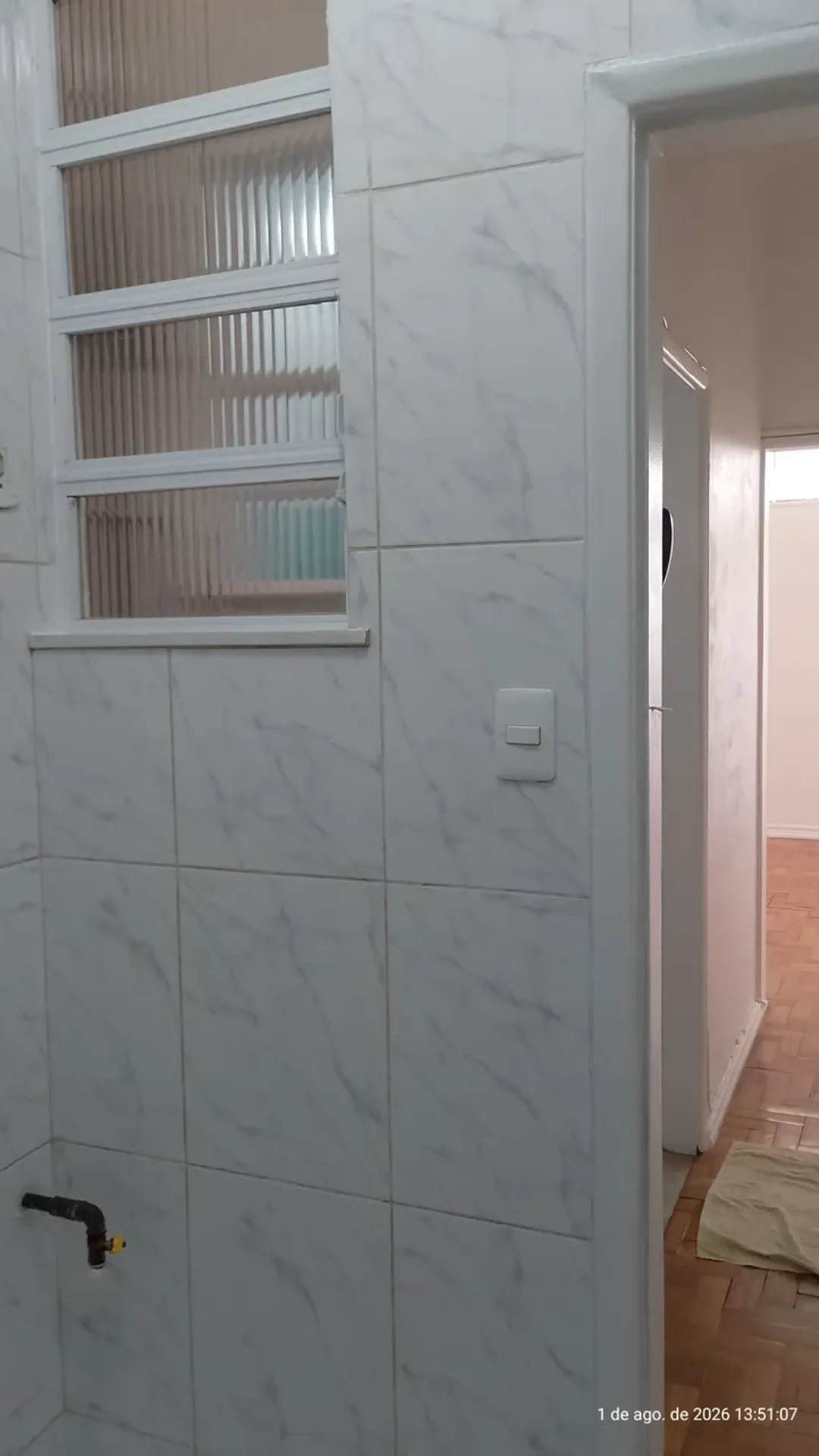 Unfurnished 1-bedroom apartment with 2 bathrooms — photo 38