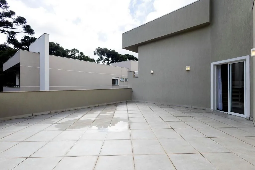 Furnished house 649 m² with 4 en-suite bedrooms — photo 10