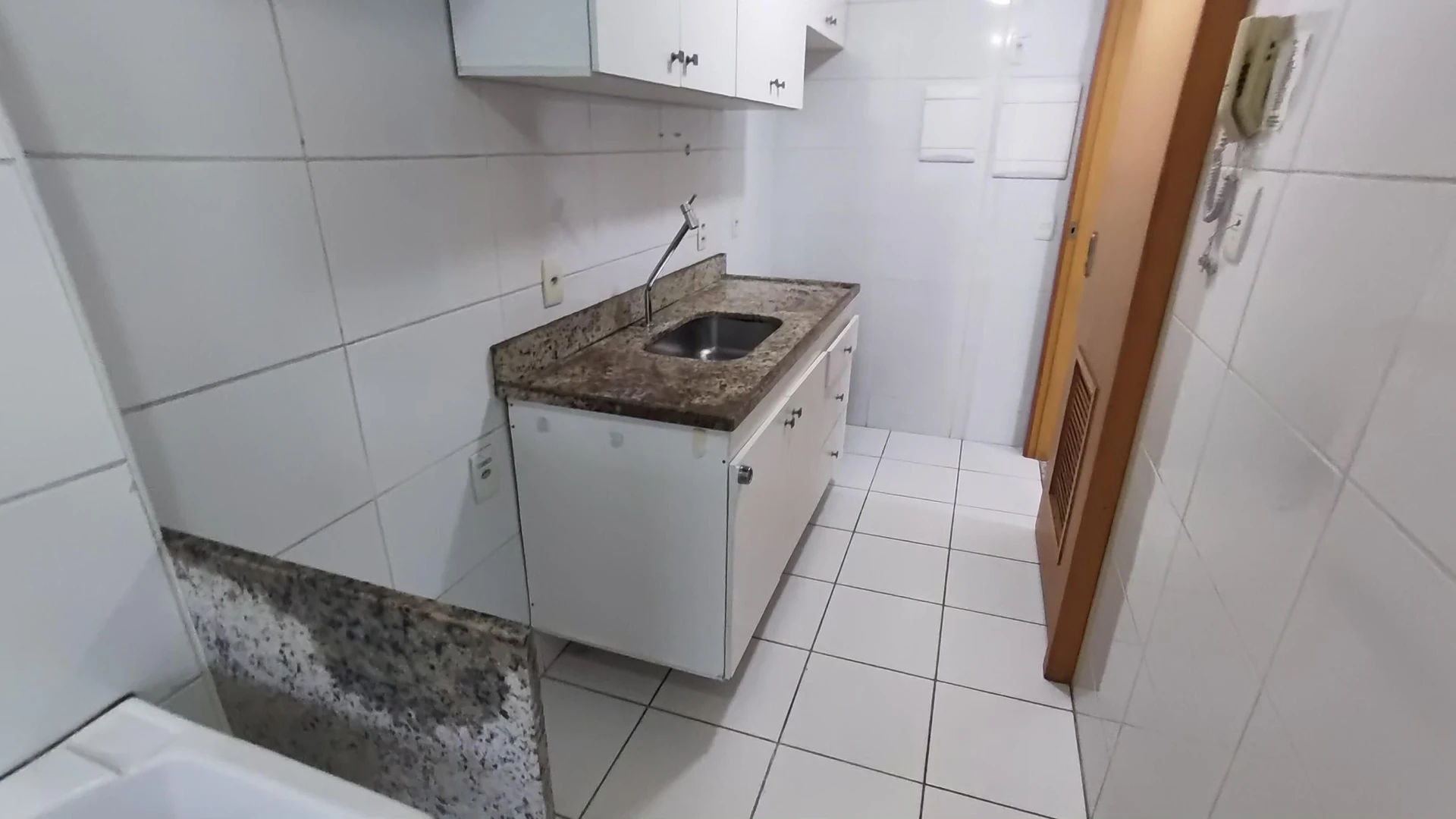 3-bedroom apartment with a mountain view — photo 56