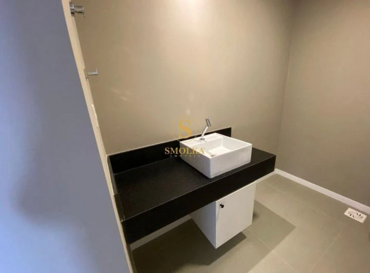 Apartamento de 1 quarto com 57 m² e vista — photo 5