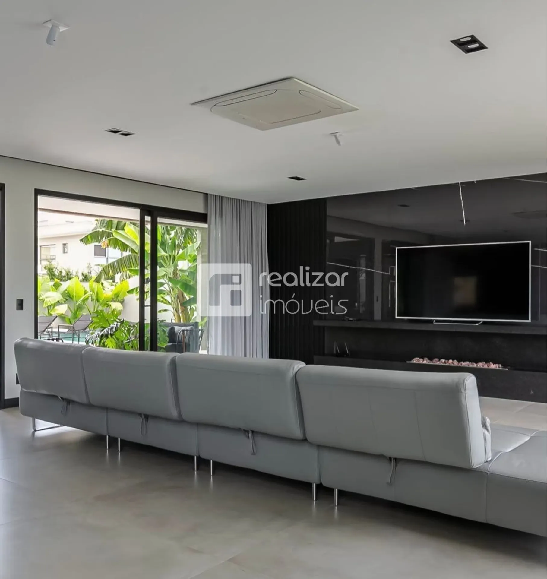 Дом на 5 люксов с приватным садом, 645 м² — photo 3
