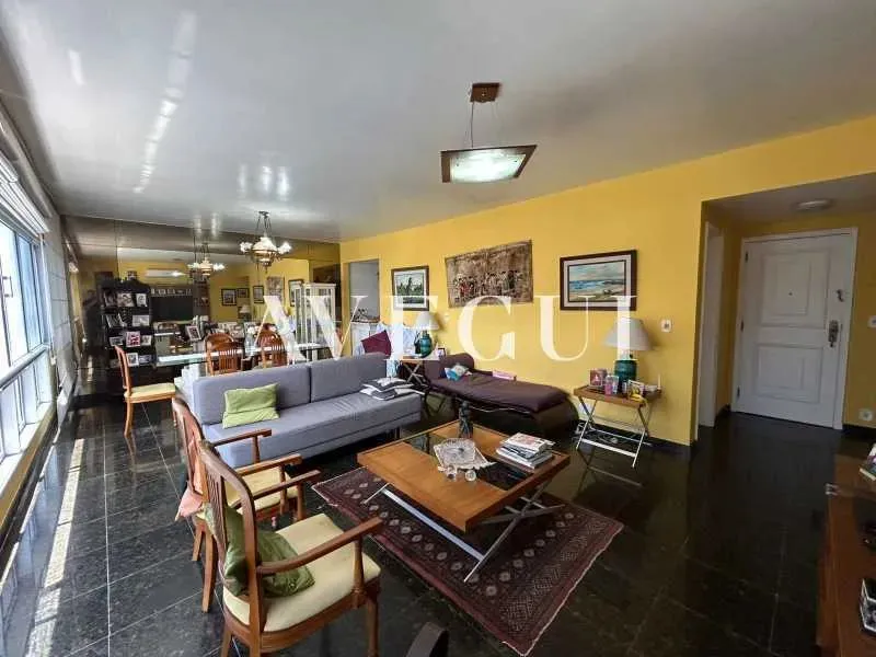 Furnished 4-bedroom apartment with a gas stove kitchen — photo 7