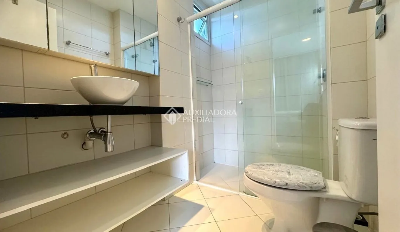 Квартира 60 м² с видом на горы и рабочим местом — photo 18