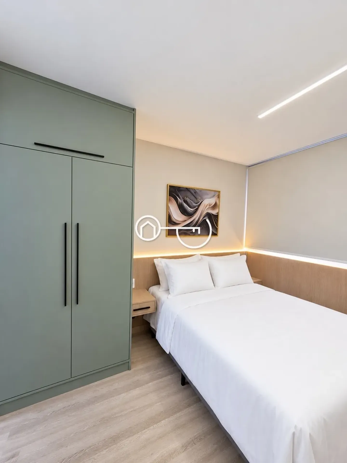 Furnished apartment, 93 m², with a mountain view — photo 24