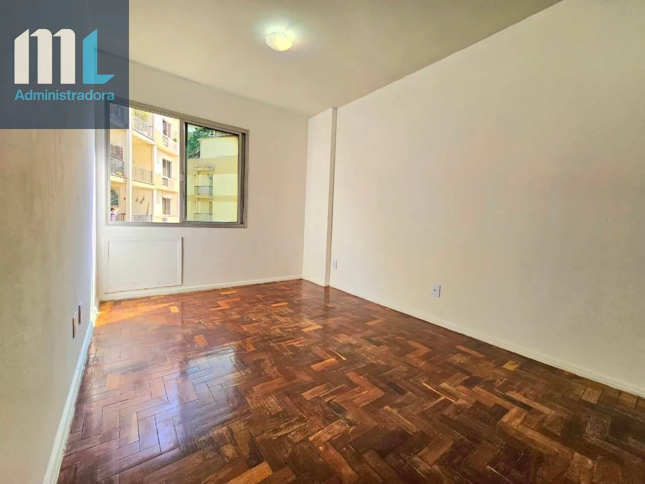 Квартира 90 м² з 3 спальнями та зоною на вулиці — photo 3