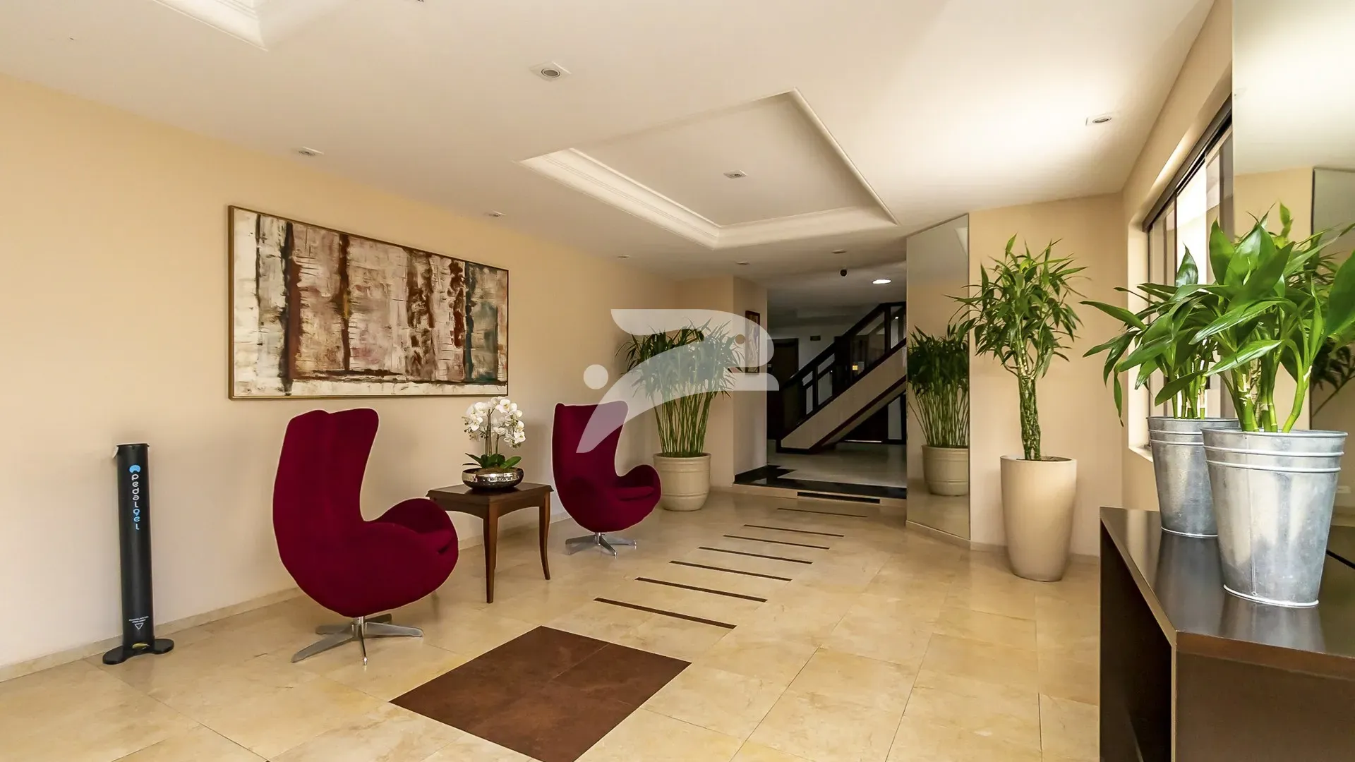 Unfurnished 132 m² apartment with 3 bedrooms — photo 24