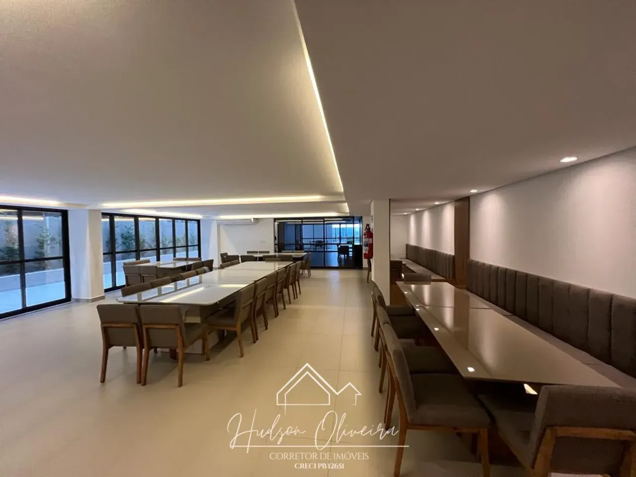 Apartment on the 4th floor with floor-to-ceiling windows — photo 30