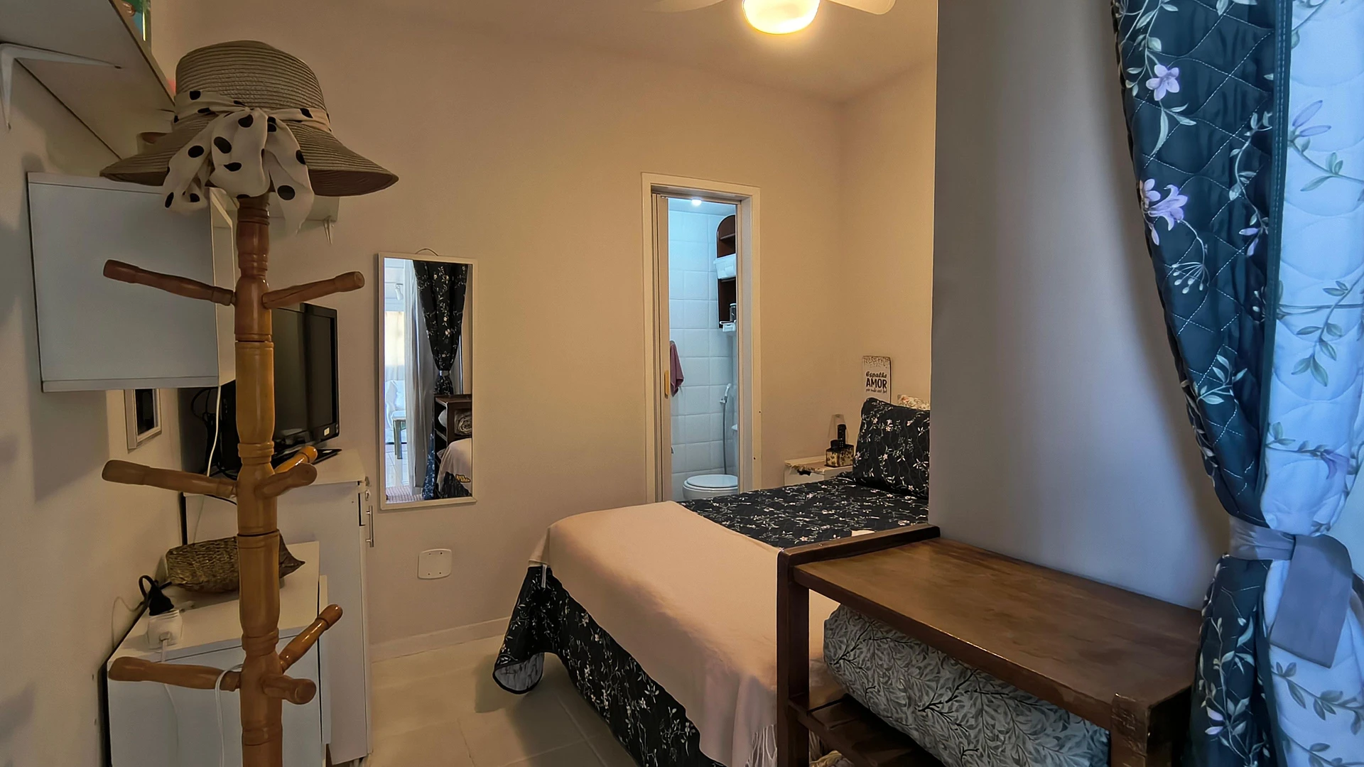Apartamento mobiliado com mesa de trabalho e 4 quartos — photo 42