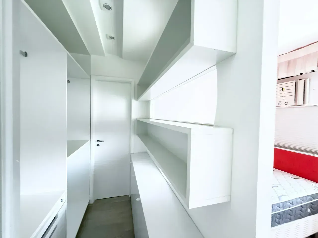 Rental apartment with 4 bedrooms and 157 m² — photo 5