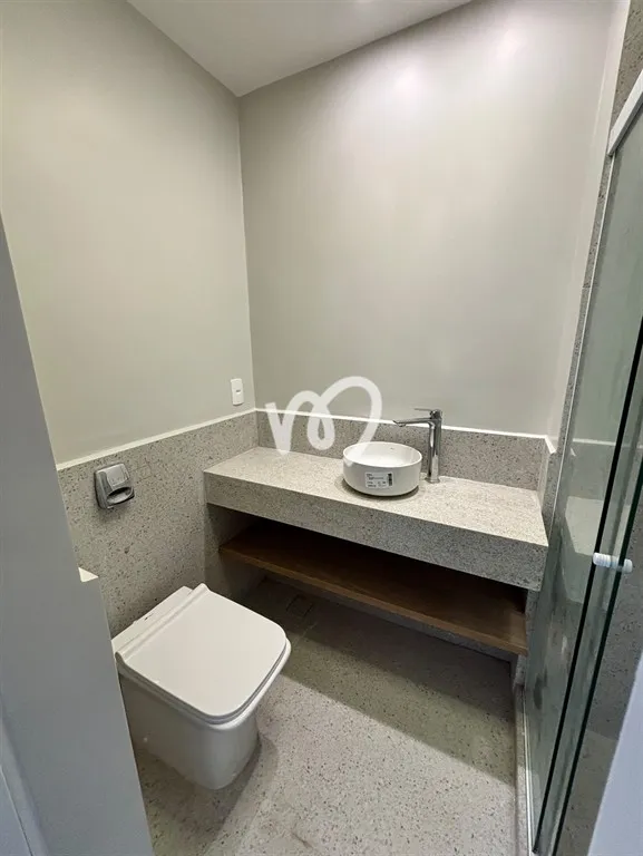 Apartment on the 3rd floor with wood or laminate floors — photo 15