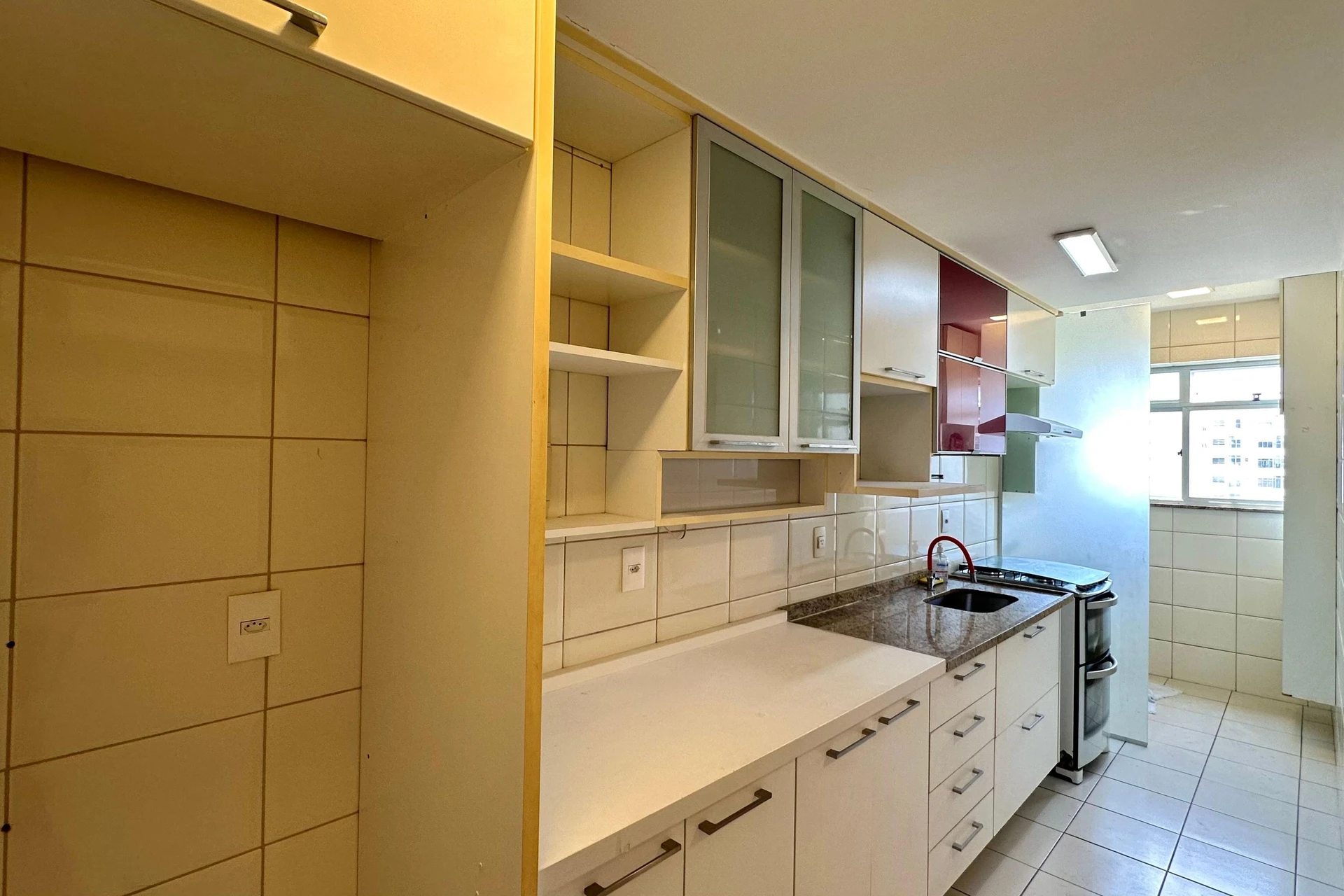 Apartamento de 3 quartos com vista para a água — photo 3