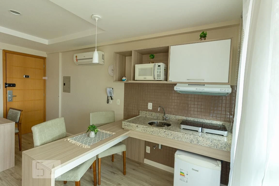 One-bedroom apartment with a home office in Rio de Janeiro — photo 18