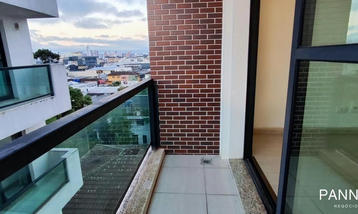 2-bedroom apartment with a grill on the balcony — photo 22
