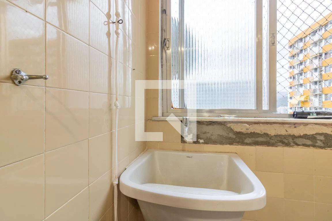 Apartamento mobiliado com 2 quartos e varanda — photo 32