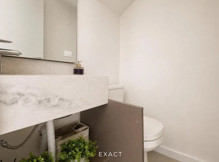 Furnished house with 3 en-suite bedrooms and 3 parking — photo 8