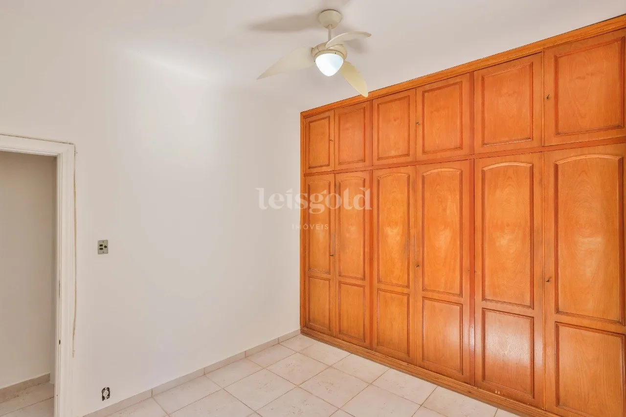 Ground-floor apartment with an enclosed winter balcony — photo 13