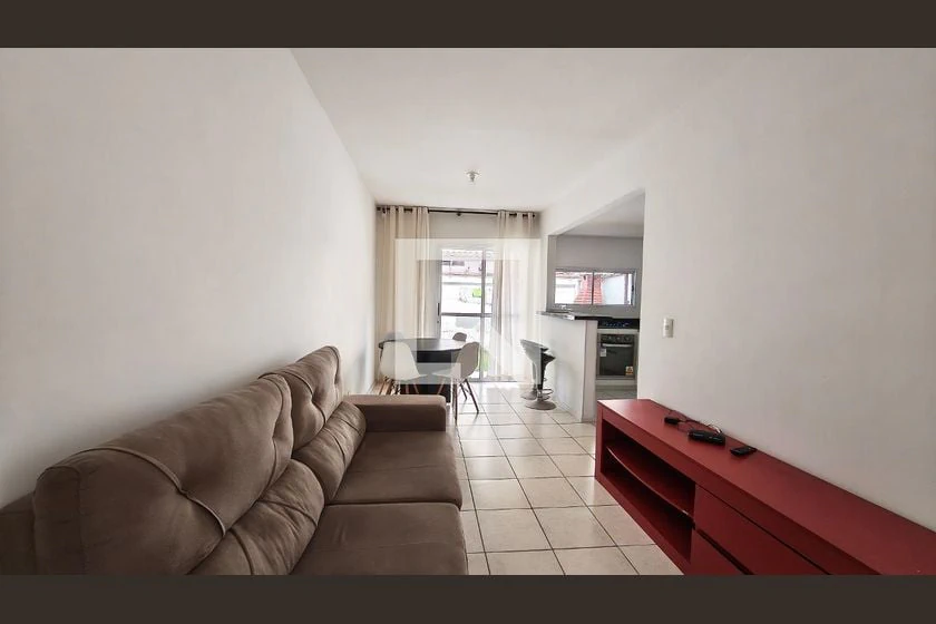 3-bedroom apartment with a home office — photo 3