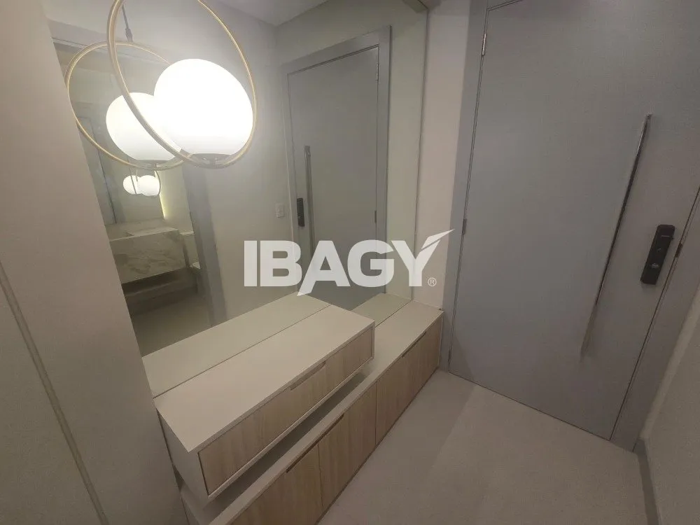 Apartment, 199 m², with a grill on the balcony — photo 17