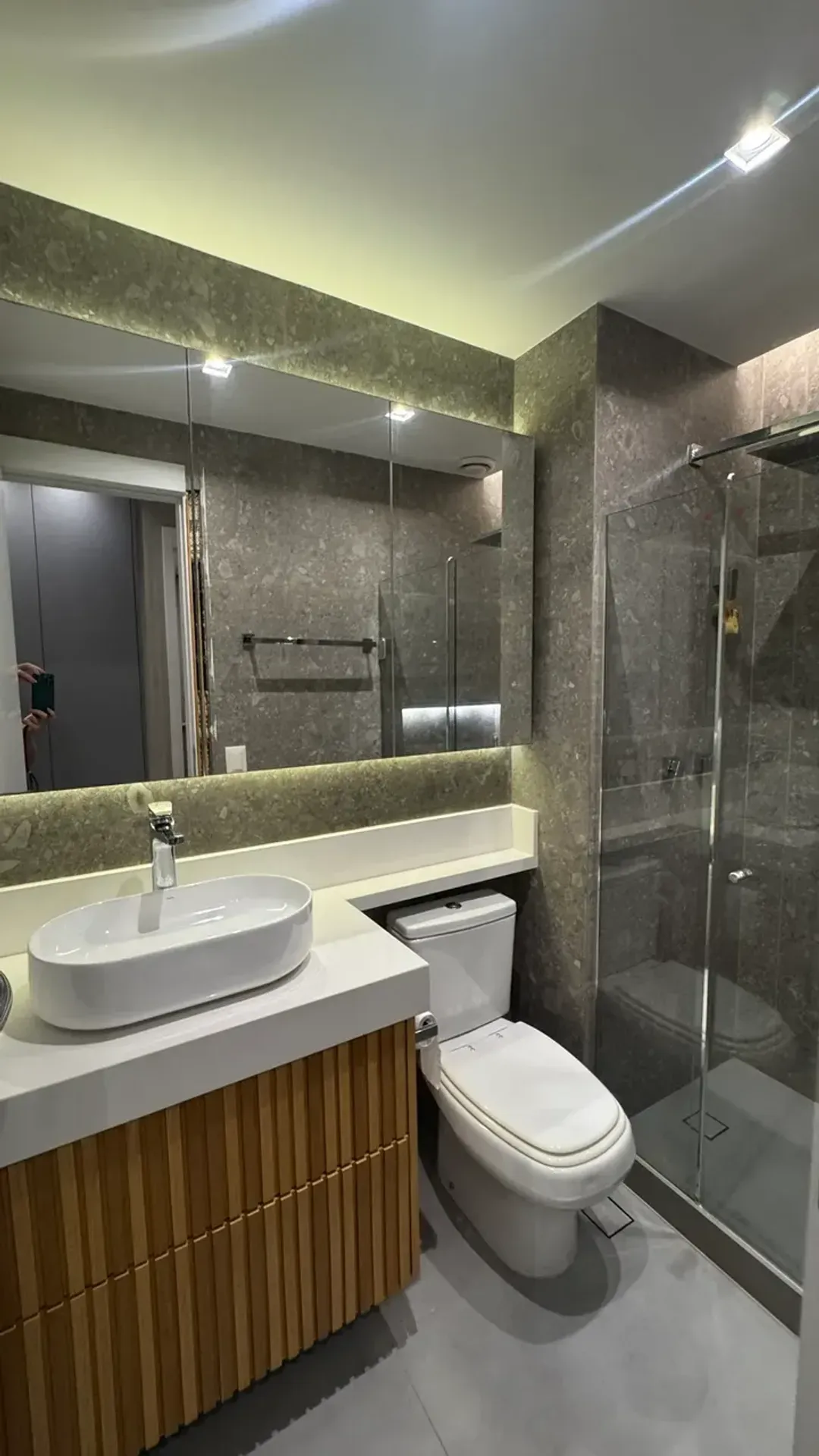 3 quartos e janelas do piso ao teto: apartamento de 100 m² — photo 25
