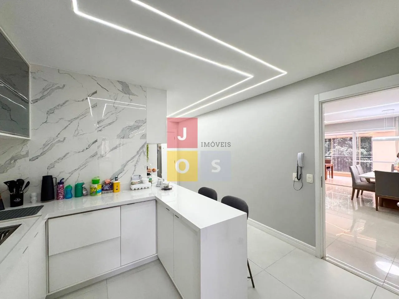 Apartamento mobiliado, 193 m², com janelas do piso ao teto — photo 20