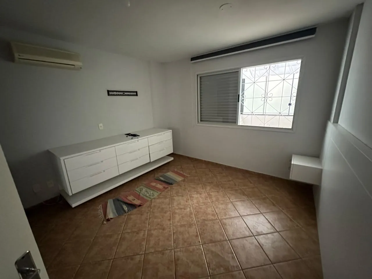 Washing machine in a 2-bedroom apartment, 100 m² — photo 4