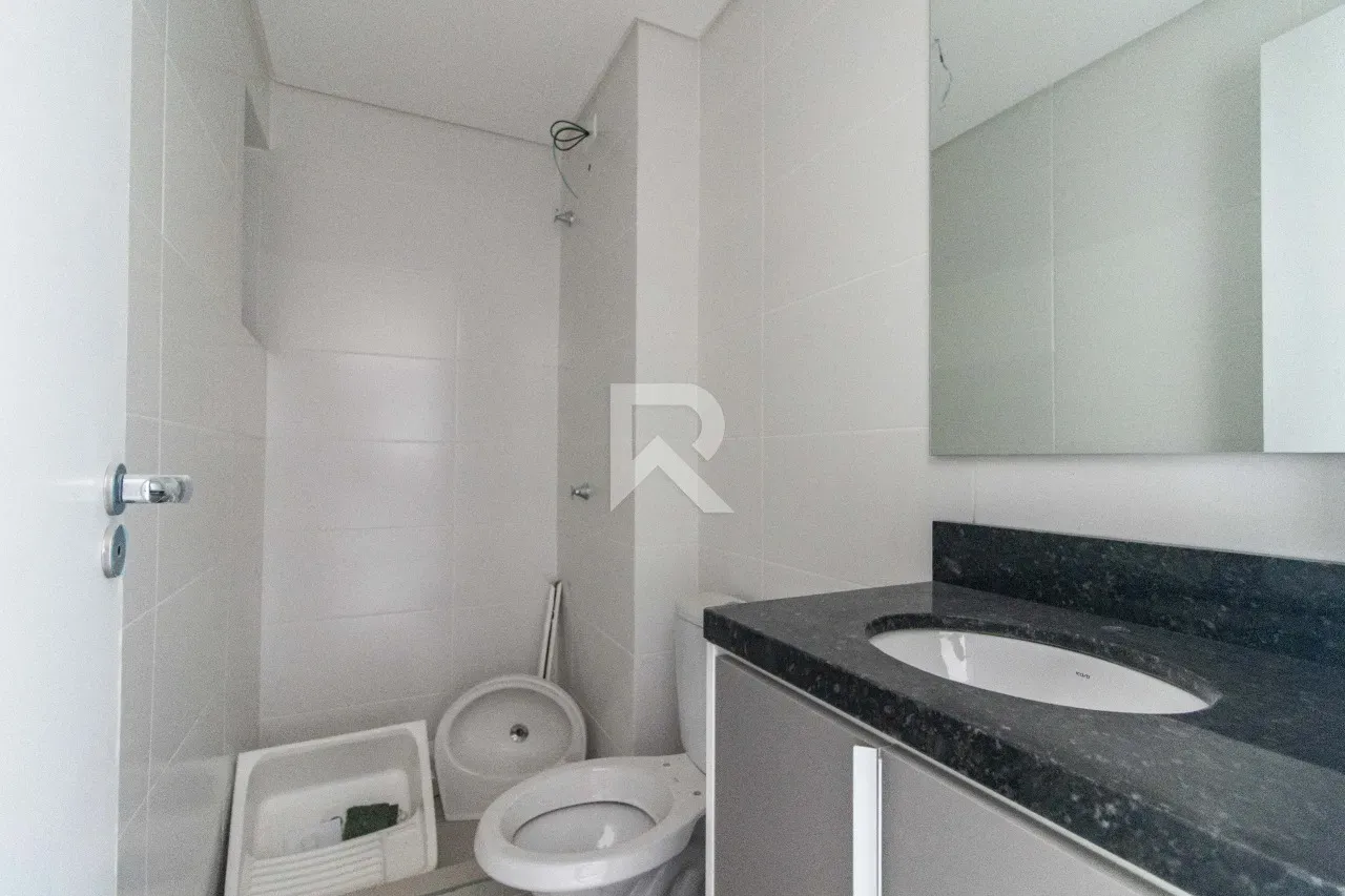 28 m² studio with private garden and 1 parking space — photo 15