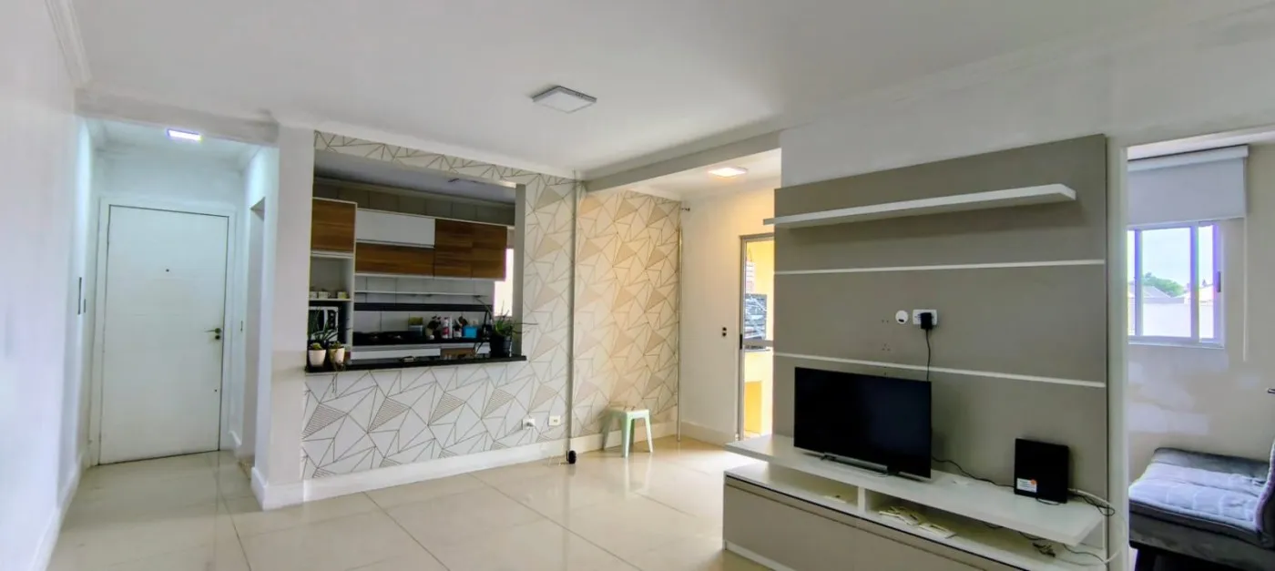 3-bedroom apartment with a home office in Curitiba — photo 8