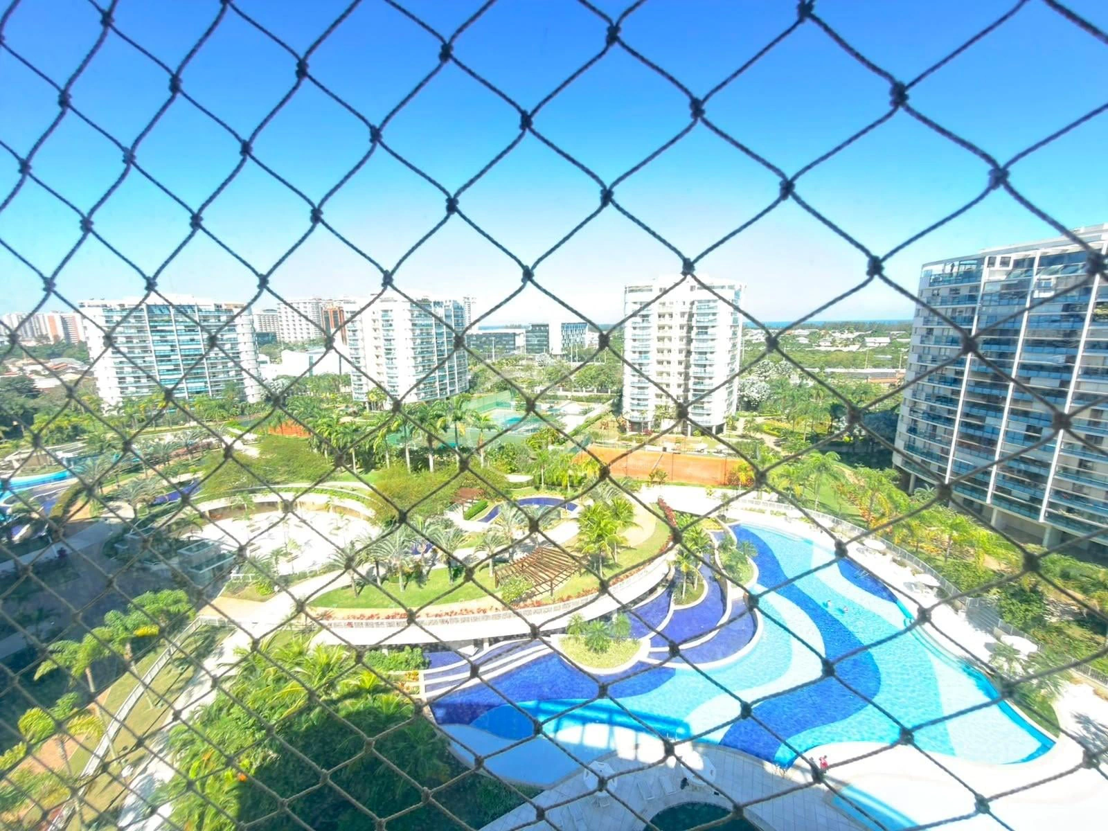 Apartamento de 4 suítes com 233 m² e 3 vagas — photo 19