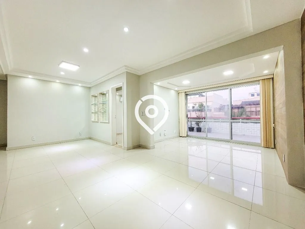 Apartment, 214 m², with a walk-in closet — photo 4