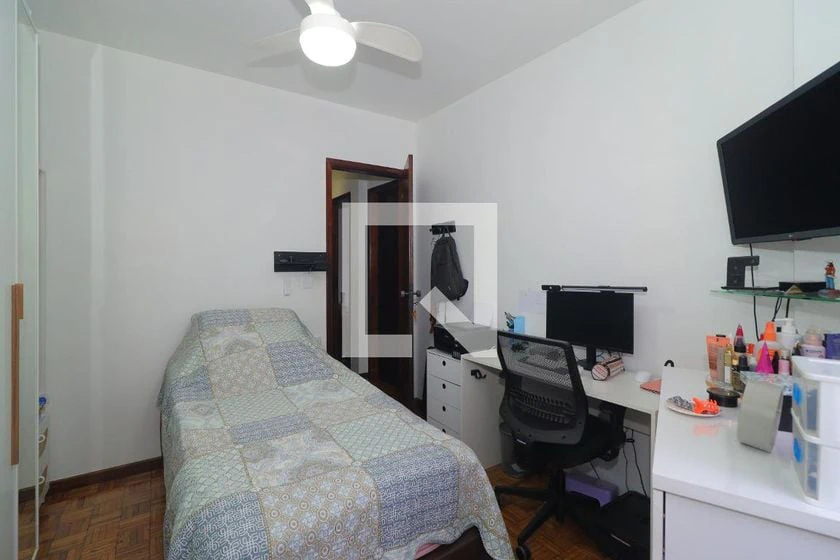 Apartamento de 3 dormitorios, 80 m² y balcón — photo 15
