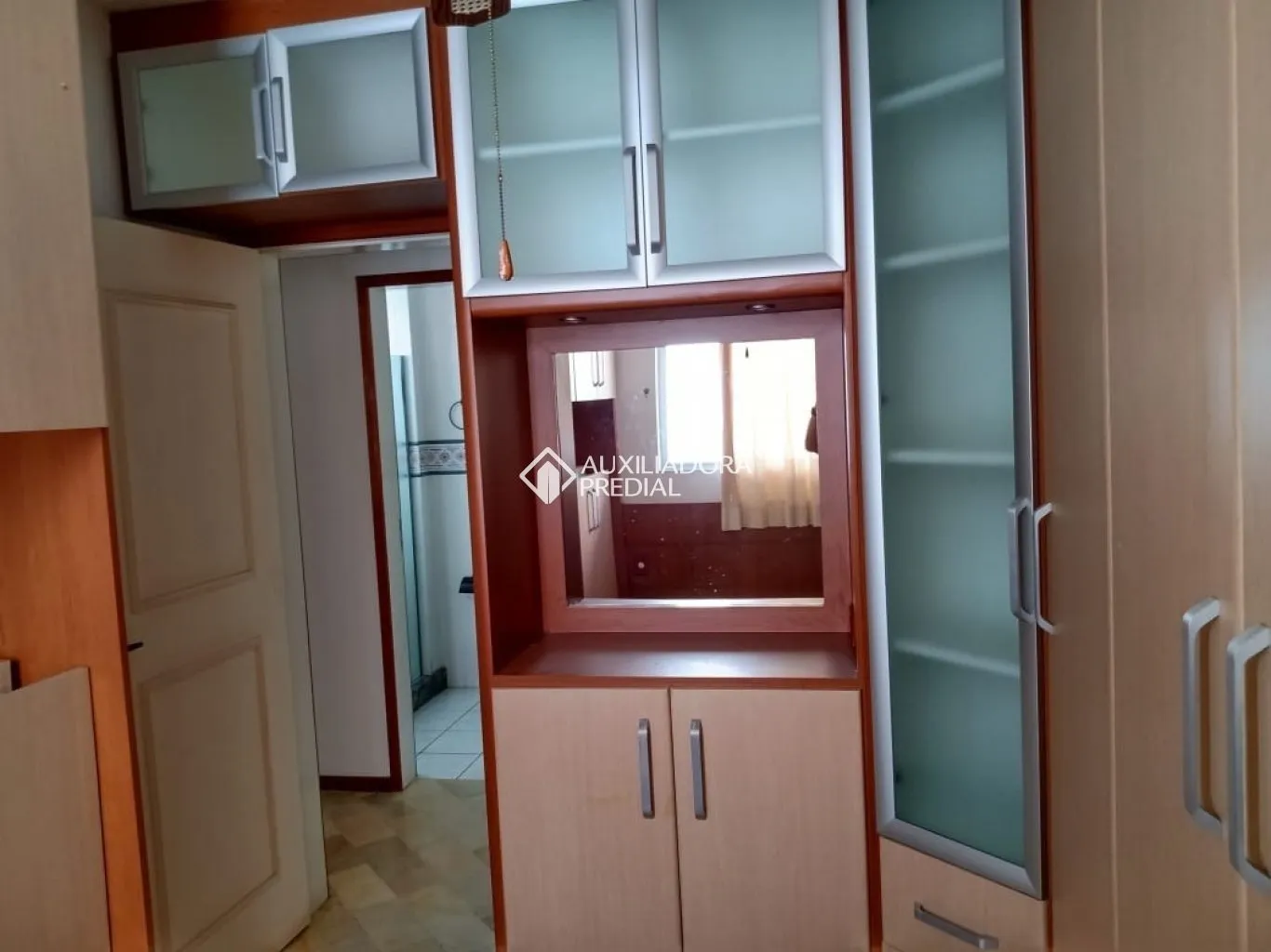 Penthouse with 3 bedrooms and balcony on 5th floor — photo 14